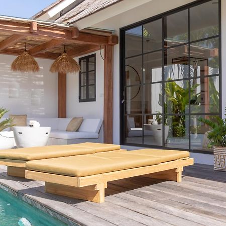 The Young Villas - Canggu エクステリア 写真