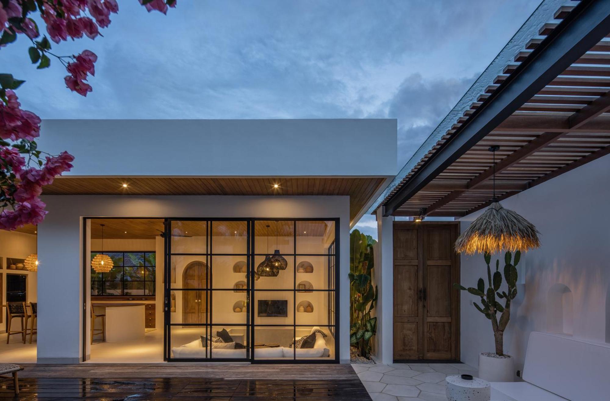 The Young Villas - Canggu エクステリア 写真